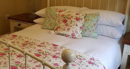 The Natterjack Inn