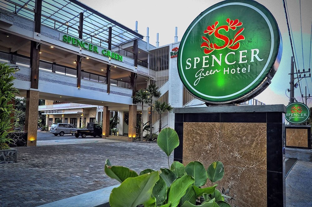 Primary image, Spencer Green Hotel