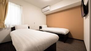 Desk, free WiFi, linens