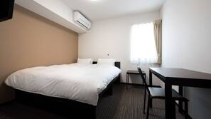 Desk, free WiFi, linens