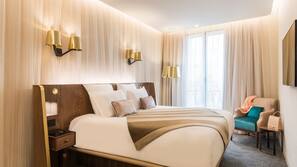Egyptian cotton sheets, premium bedding, minibar, in-room safe