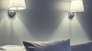 In-room safe, desk, iron/ironing board, free WiFi