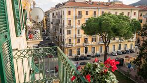 1 camera, ferro/asse da stiro, Wi-Fi gratuito