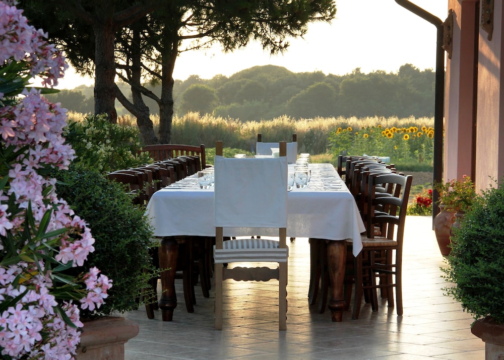 Agriturismo Villa Toscana In Campiglia Marittima Cheap