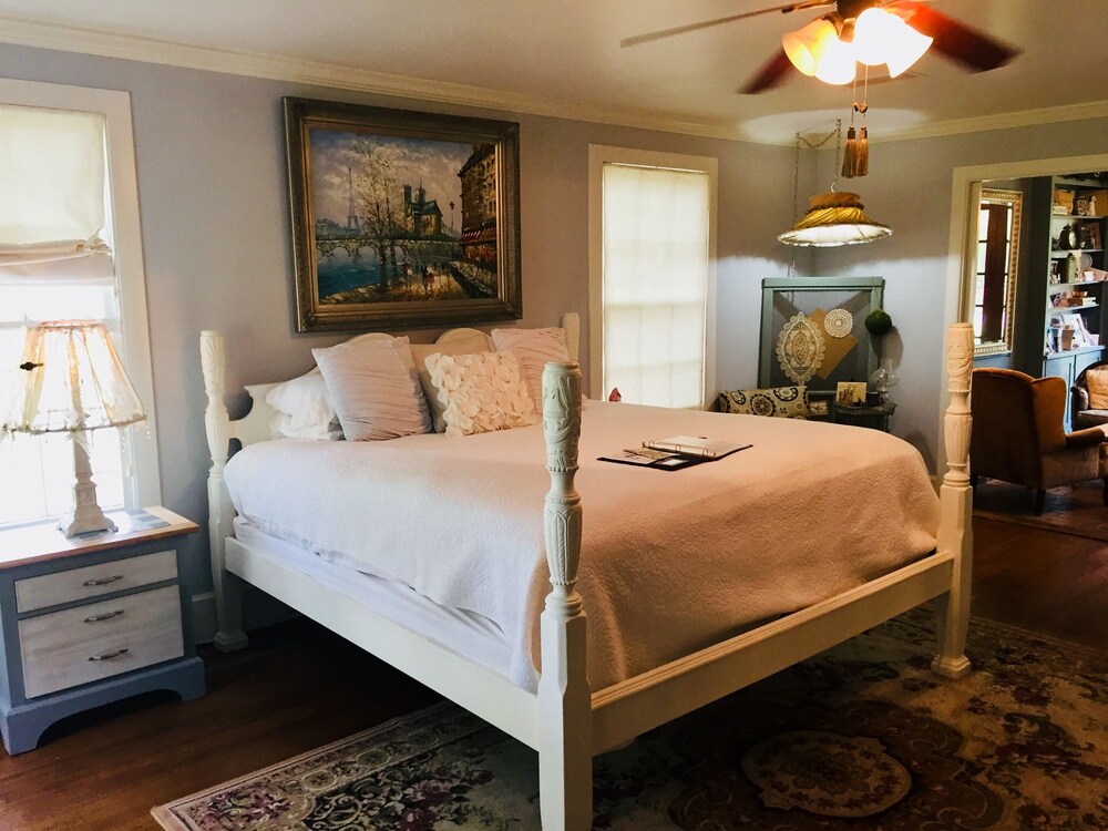 Hodge Podge Lodge in Montgomery Best Rates & Deals on Orbitz