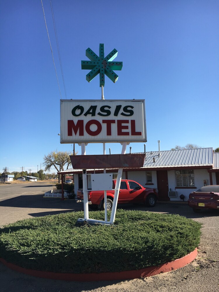 Kim's Oasis Motel in Springer, United States