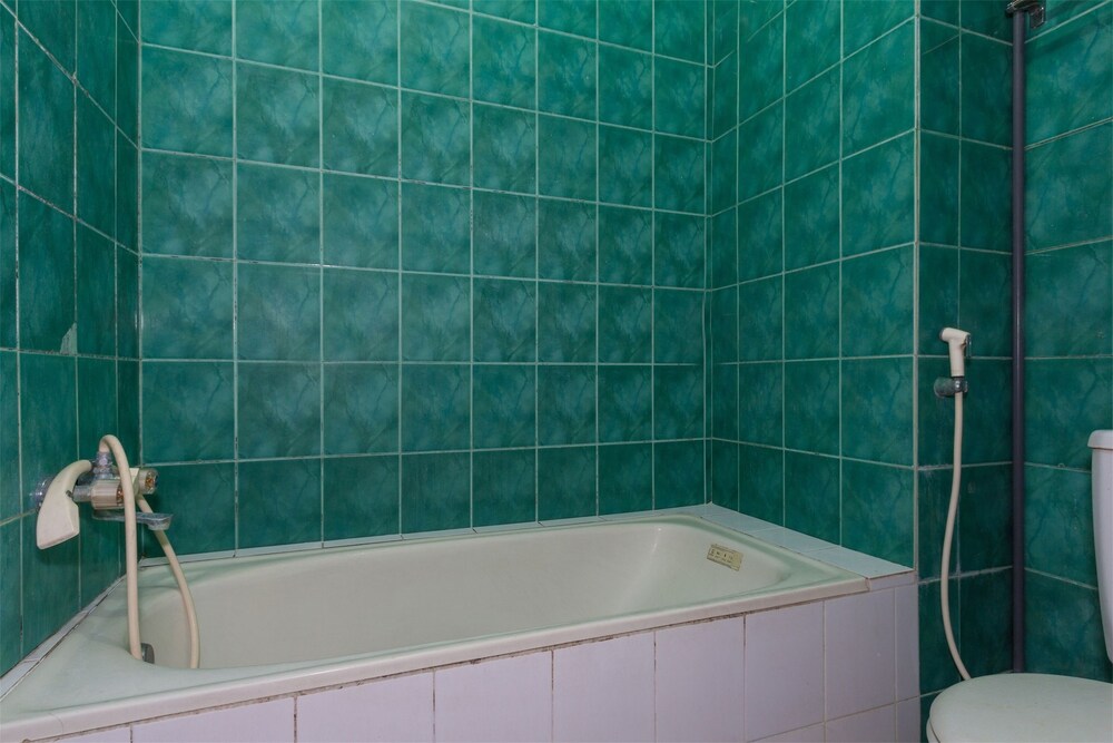 Reddoorz At Tuban Kubu Anyar Kuta Idn Airasiago - 