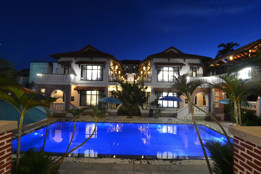 Ttc Hotel Premium Hoi An 2018 Room Prices From 33 Deals Featured Image