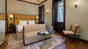 Premium bedding, in-room safe, desk, soundproofing