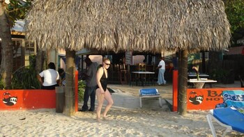 Bar B Barn Beach Hotel Deals Reviews Negril Jam Wotif
