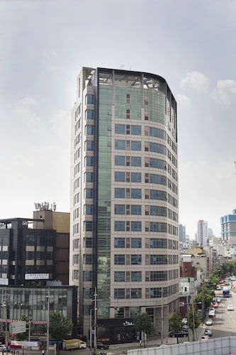 Hotels Near Lotte Outlets Seoul Station Branch Top 10 202 House Seoul Station