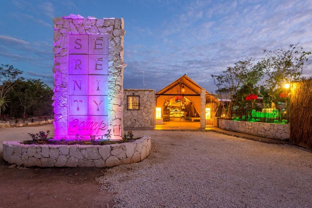 Property entrance, Serenity Authentic Glamping Tulum