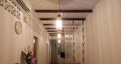The Bodhi Lodge - Hostel