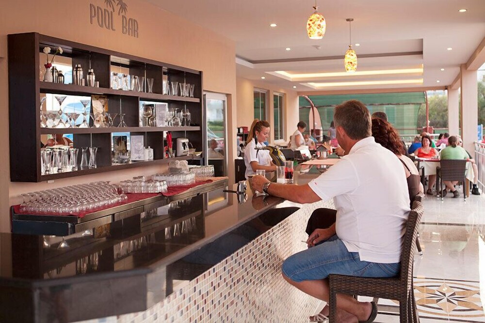 Foto - Side West Park Hotel