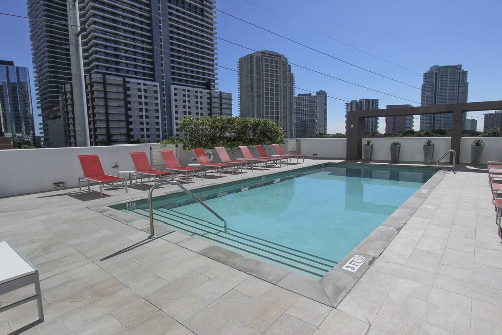 Book Brickell 1st by Vacation District Miami Hotel Deals Book Brickell 1st by Vacation District Miami Hotel Deals