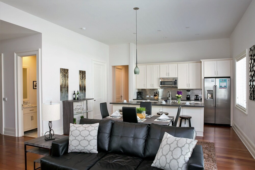 Carondelet Street Apartment New Orleans Carondelet Street Apartment New Orleans