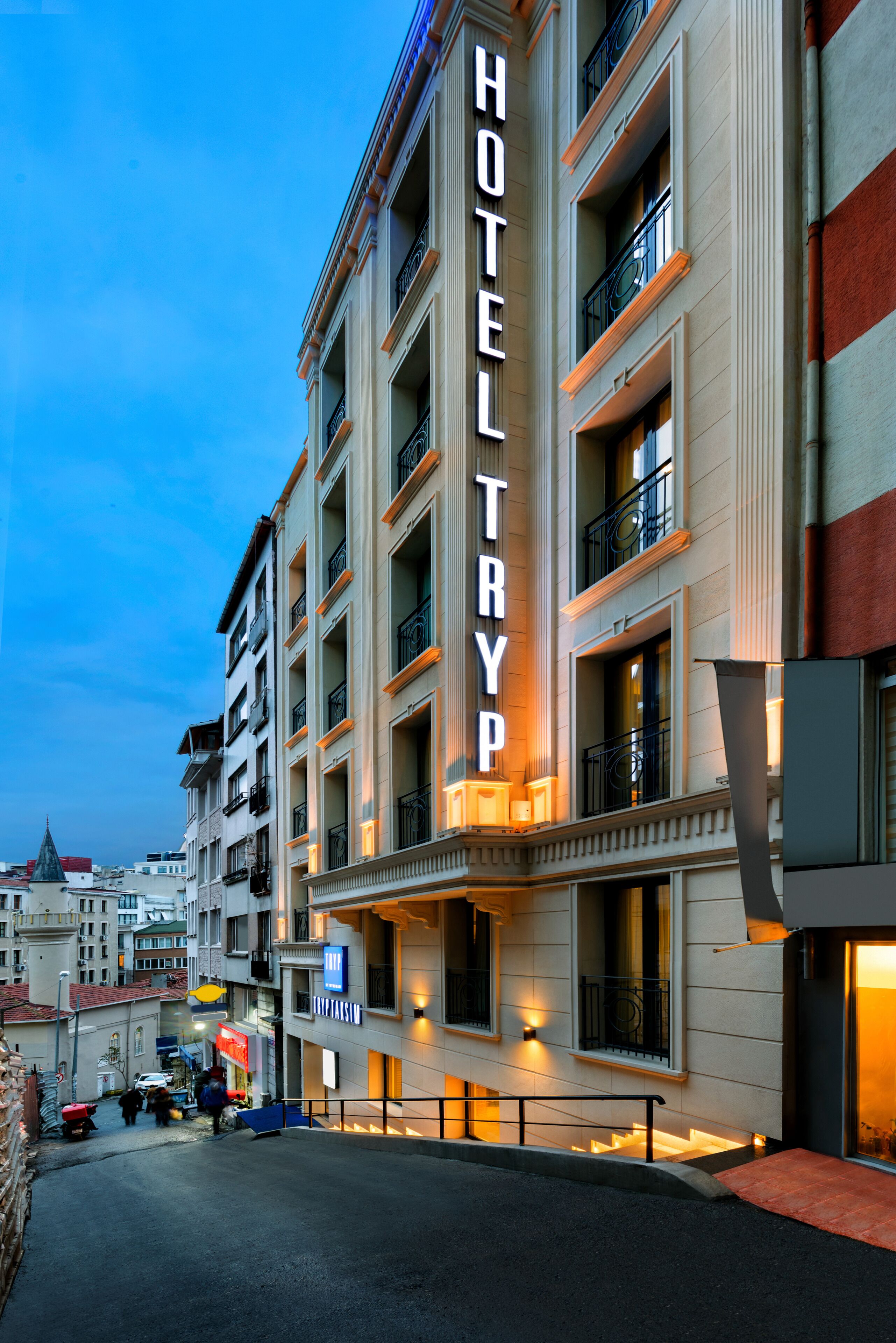 tryp by wyndham istanbul taksim in istanbul expedia