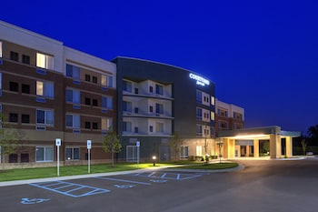Courtyard by Marriott Detroit Farmington