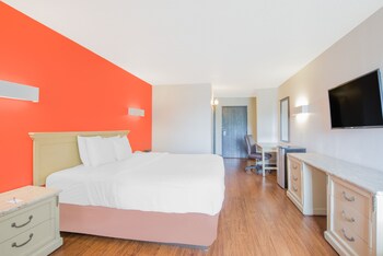 SkyLight Inn Cleveland - Willoughby