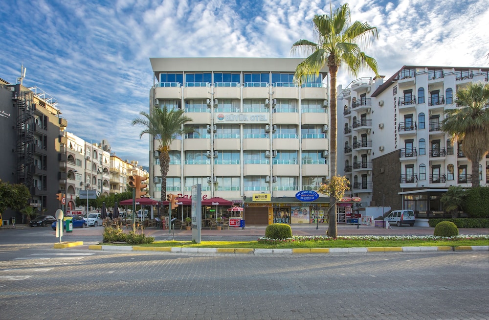 Alanya Buyuk Hotel in Alanya, Turkey