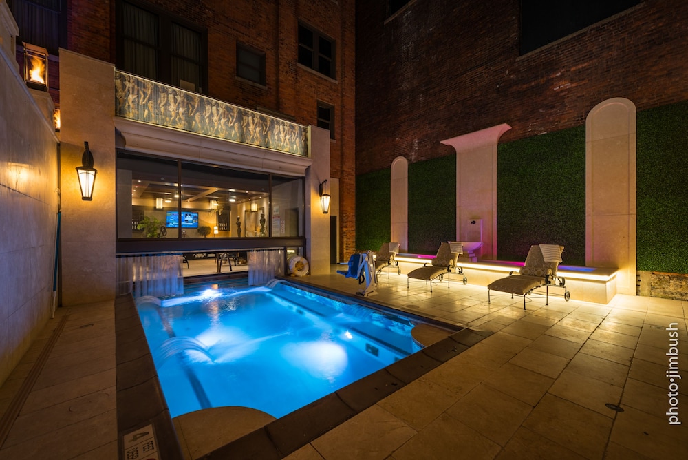 curtiss-hotel-ascend-hotel-collection-in-buffalo-best-rates-deals