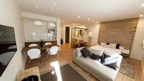 Flat-screen TV, heated floors