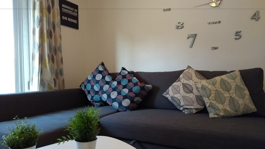 Belfast City Central by BHR Apartments