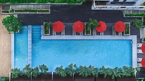 Outdoor pool, pool umbrellas, sun loungers