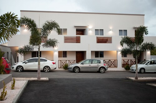 Hotels Near Cur Find Over 272 Hato Intl Airport Curadise Living