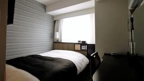 In-room safe, desk, blackout drapes, free WiFi