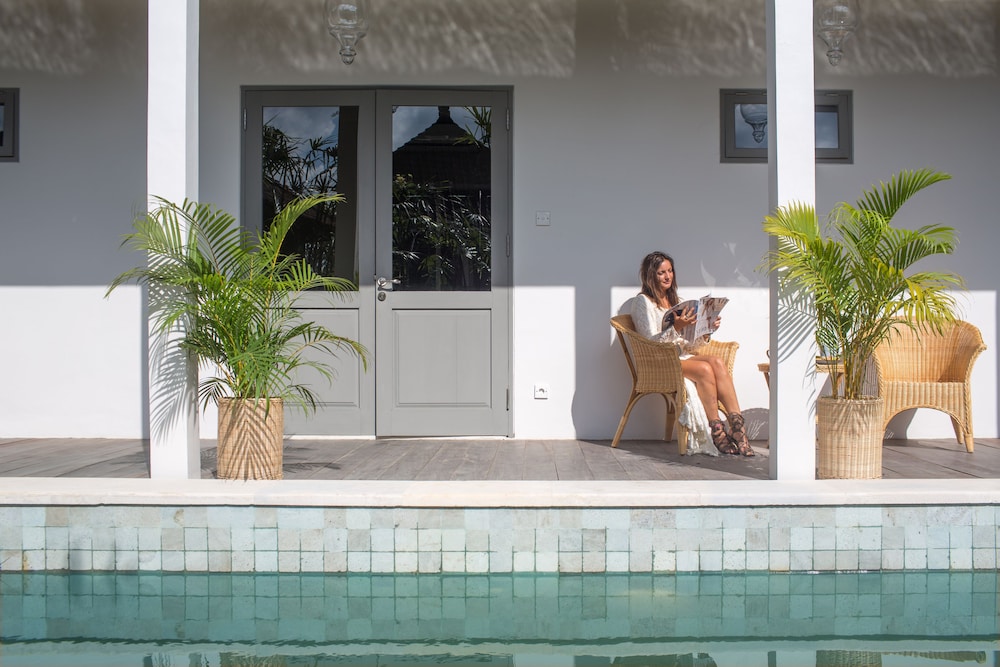 Photo - The Peacock Inn