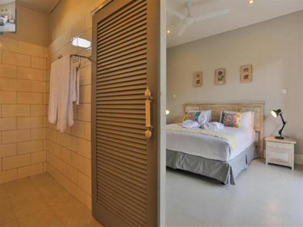 Photo - The Peacock Inn