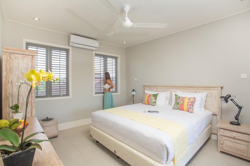 Photo - The Peacock Inn