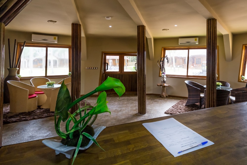 Maaha Beach Resort 2018 Room Prices From 157 Deals Reviews Hotel Entrance Featured Image Lobby