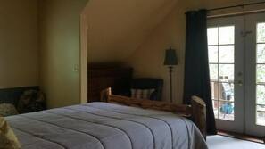 Premium bedding, free WiFi