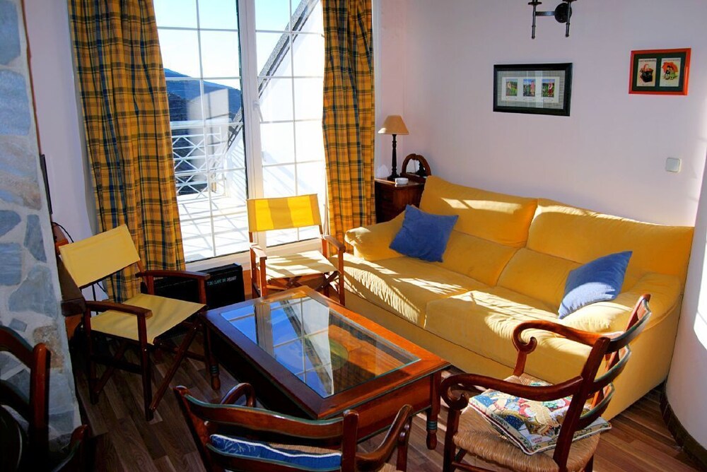 apartamentos todosierranevada apartamentos todosierranevada zona baja monachil room apartamentos todosierranevada apartamentos todosierranevada zona baja monachil room