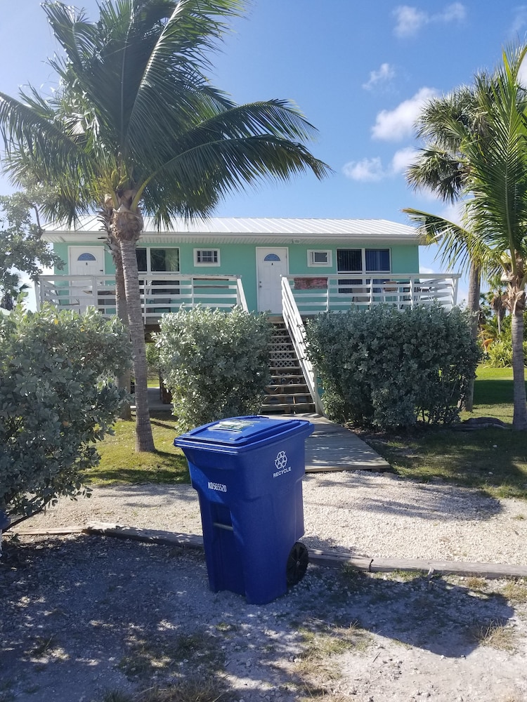 Old Wooden Bridge Resort and Marina in Big Pine Key Best Rates