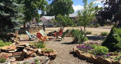 Mancos Inn