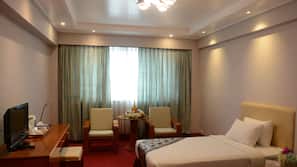 Minibar, desk, free WiFi, linens