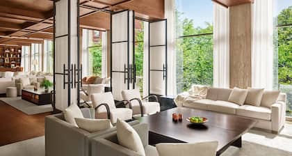 PUBLIC, an Ian Schrager hotel