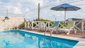 Piscina externa