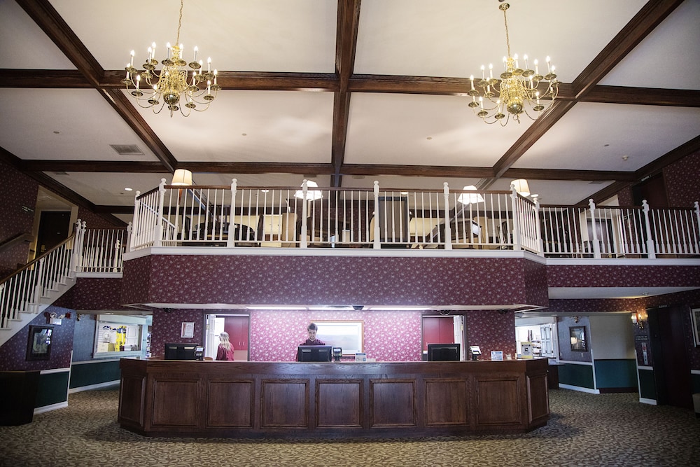 Grand Hinckley Inn in Hinckley Best Rates & Deals on Orbitz