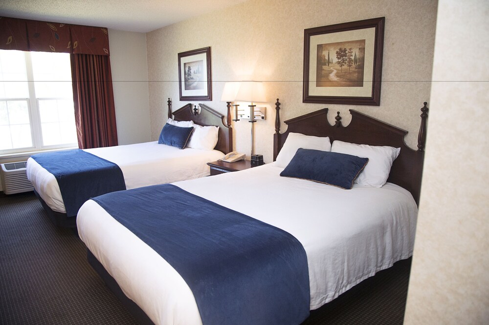 Grand Hinckley Inn in Hinckley Best Rates & Deals on Orbitz