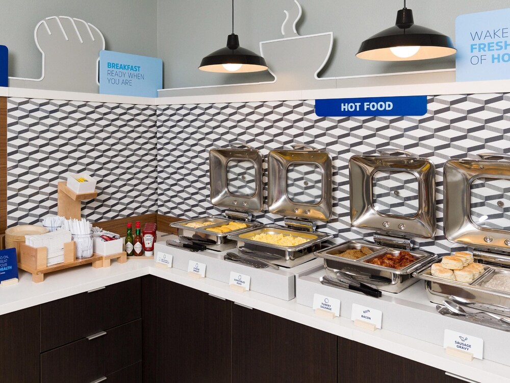 Holiday Inn Express Kansas City Downtown, an IHG Hotel in Kansas City