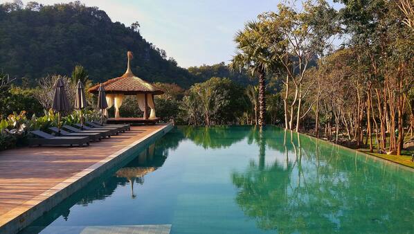 รูปเด่น
