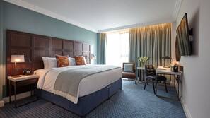 Premium bedding, in-room safe, desk, blackout curtains