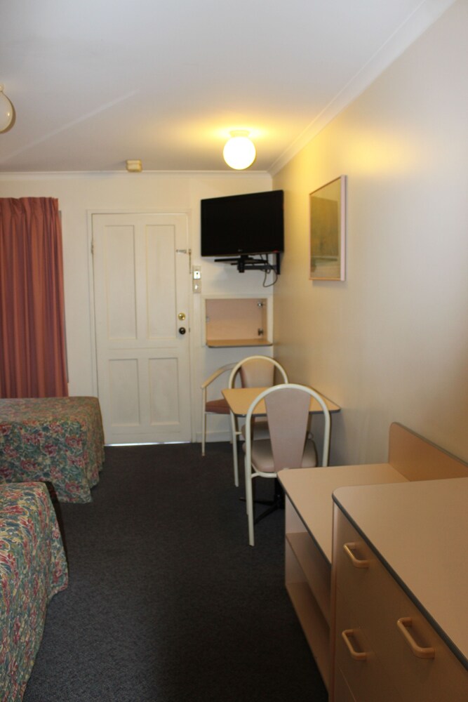 Mid Coast Motor Inn Deals & Reviews (Macksville, AUS) Wotif