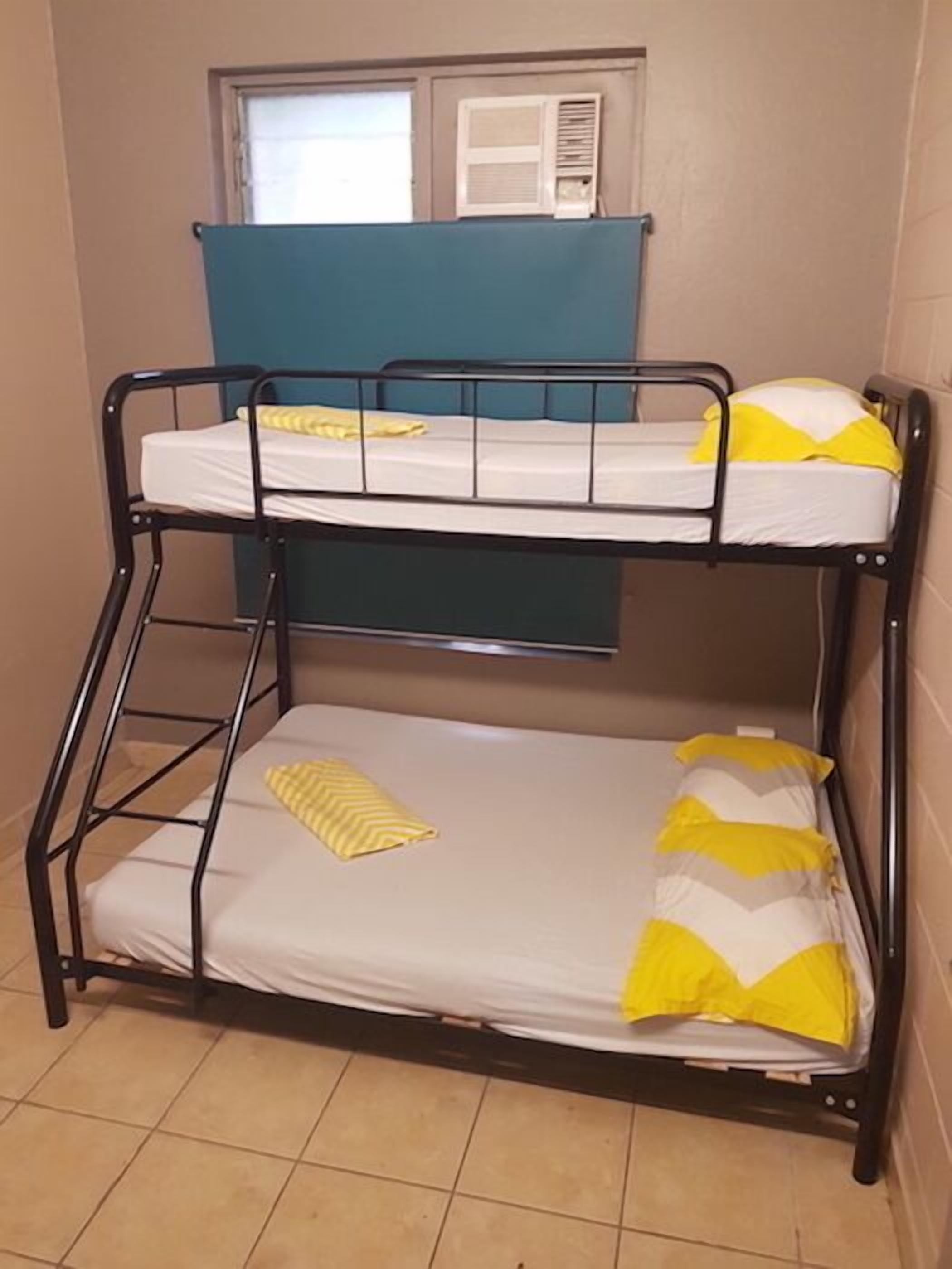 Down Under Hostels on Harriet