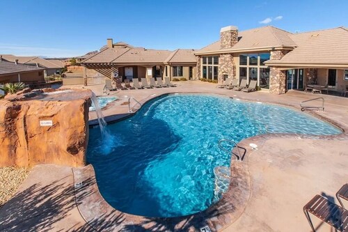 dog friendly hotel in saint george ut