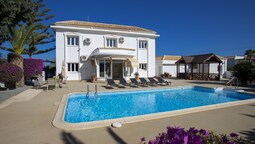 Top 20 Vacation Rentals Apartments In Protaras Staylist - 